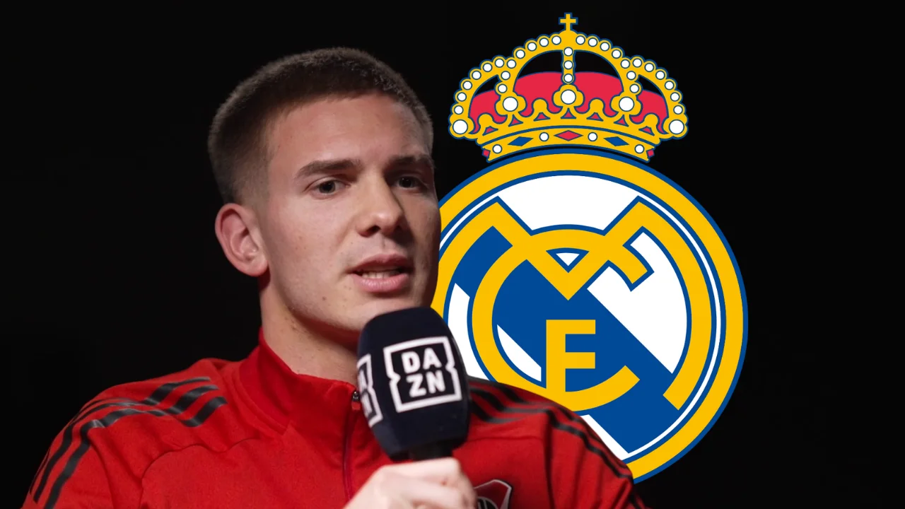 Mastantuono: «Xabi Alonso influyó mucho en mi fichaje por el Real Madrid» Franco Mastantuono, junto al escudo del Real Madrid