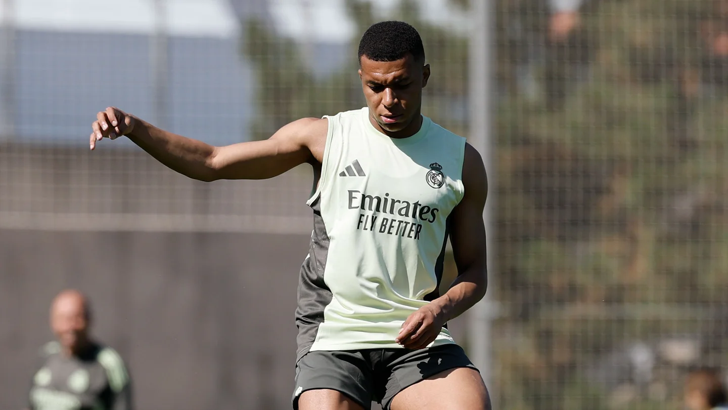 Actualización sobre Kylian Mbappé: ¿Cuándo podrá volver a jugar en el Mundial de Clubes? Mbappé vuelve a ejercitarse muy lentamente tras su fuerte gastroenteritis
