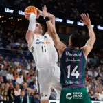 Real Madrid 90-75 Unicaja | El Madrid tira de casta y de Campazzo para poner el 2-0