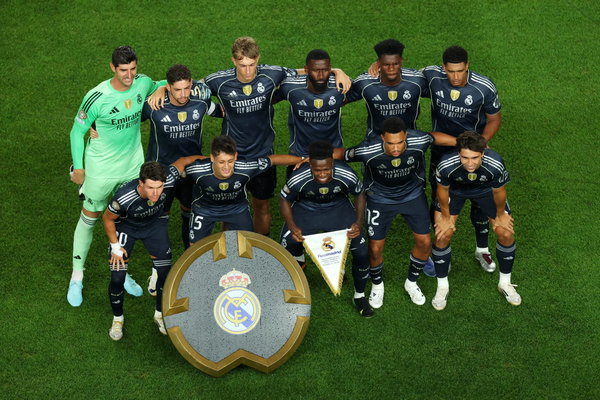 La astronómica cifra embolsada por el Real Madrid hasta ahora en el Mundial de Clubes Los jugadores del Real Madrid han conseguido un gran premio económico hasta ahora en el Mundial de Clubes 2025