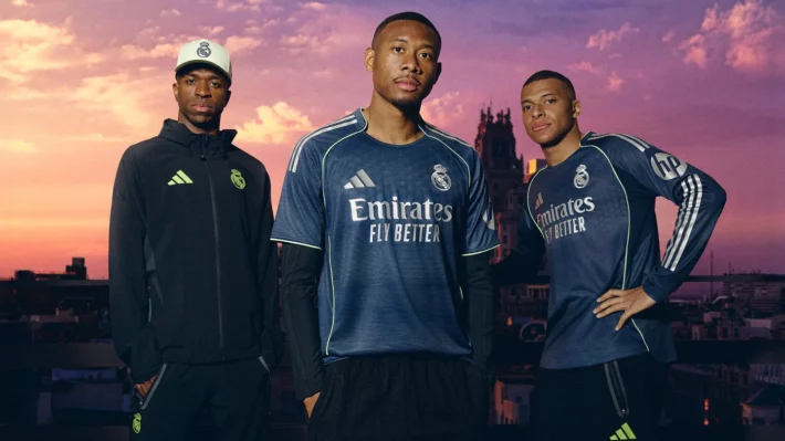 Los detalles e imágenes de la nueva segunda camiseta del Real Madrid Los detalles e imágenes de la nueva segunda camiseta del Real Madrid