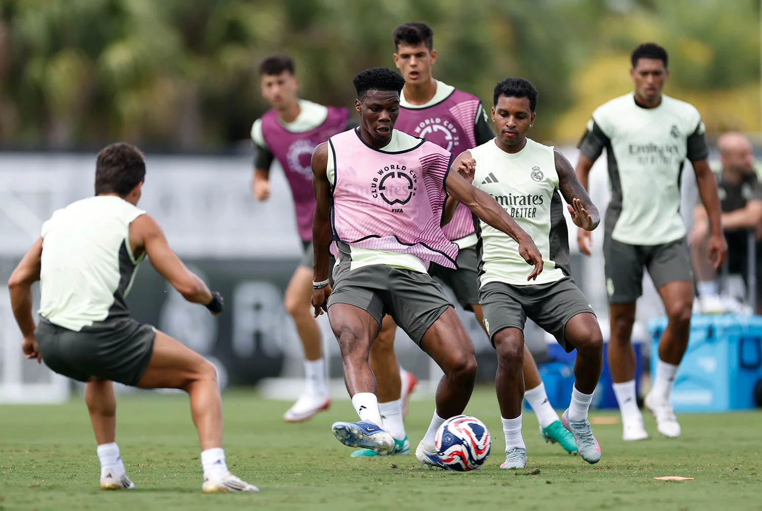 Tchouaméni: «Fue muy difícil ver la final de Champions sin nosotros. Necesitamos volver a ganar» Aurélien Tchouaméni en un entrenamiento con el Real Madrid durante el Mundial de Clubes 2025