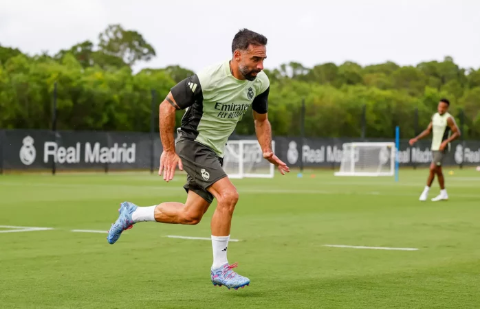 Carvajal, en la casilla de salida tras su grave lesión Carvajal, en la casilla de salida tras su grave lesión