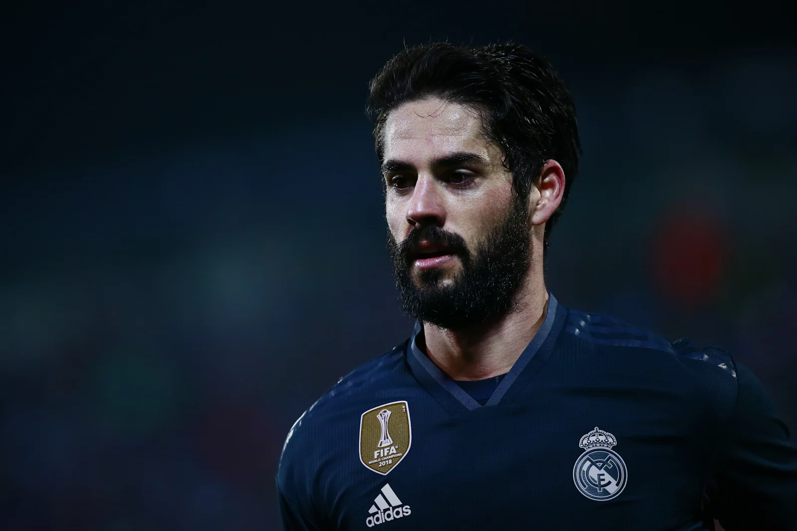 Isco se sincera: «Soy el único responsable de mi fracaso en el Real Madrid» Isco Alarcón, con rostro serio durante su etapa en el Real Madrid