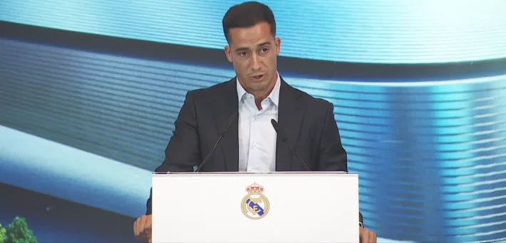 El emotivo adiós de Lucas Vázquez: «Me voy, pero el Real Madrid seguirá siempre en mí» El emotivo adiós de Lucas Vázquez: «Me voy, pero el Real Madrid seguirá siempre en mí»