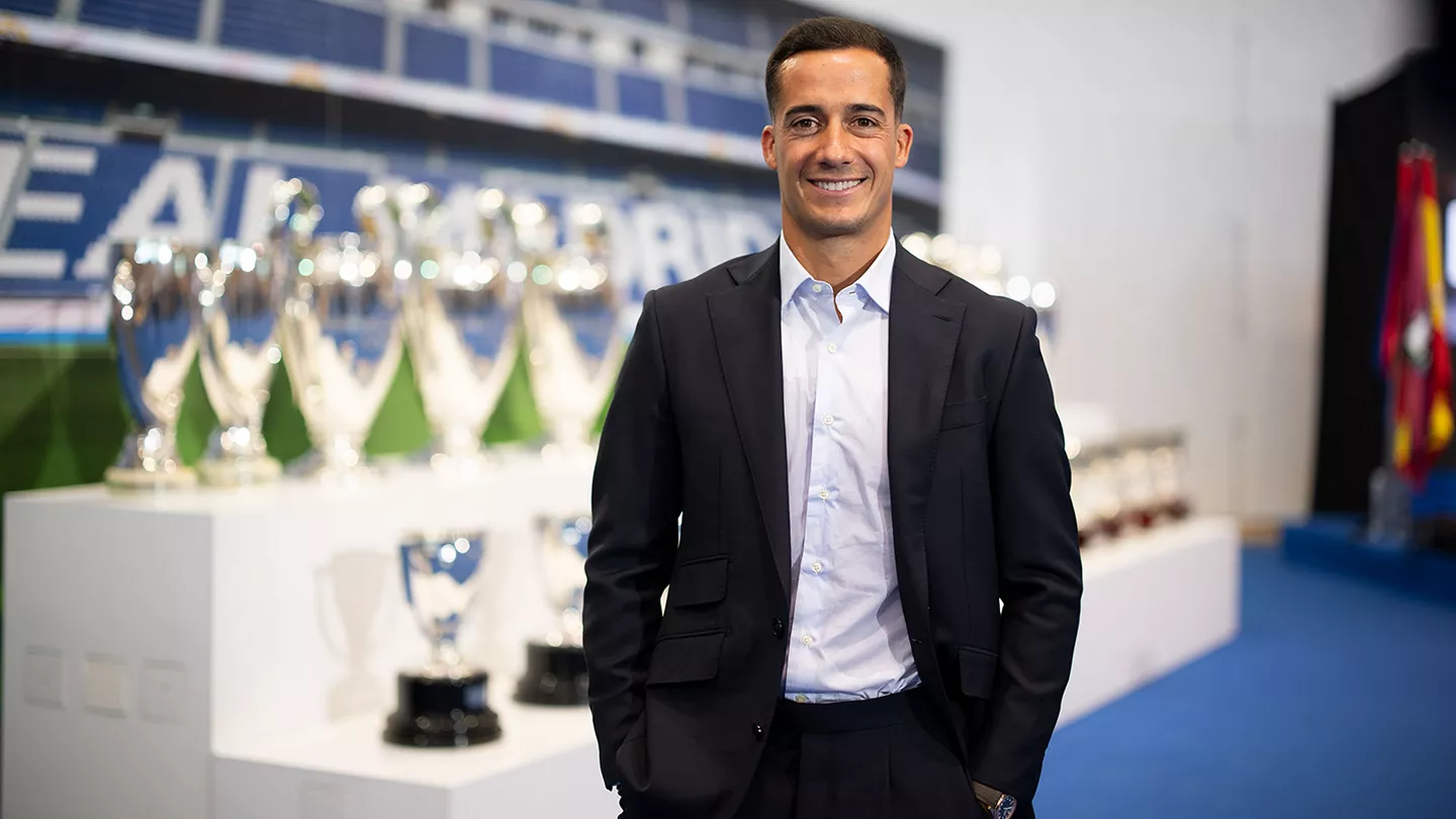 El futuro incierto de Lucas Vázquez tras el Real Madrid Lucas Vázquez, durante su acto de despedida como jugador del Real Madrid.