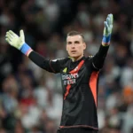 Lunin, cada vez más cerca de seguir en el Real Madrid