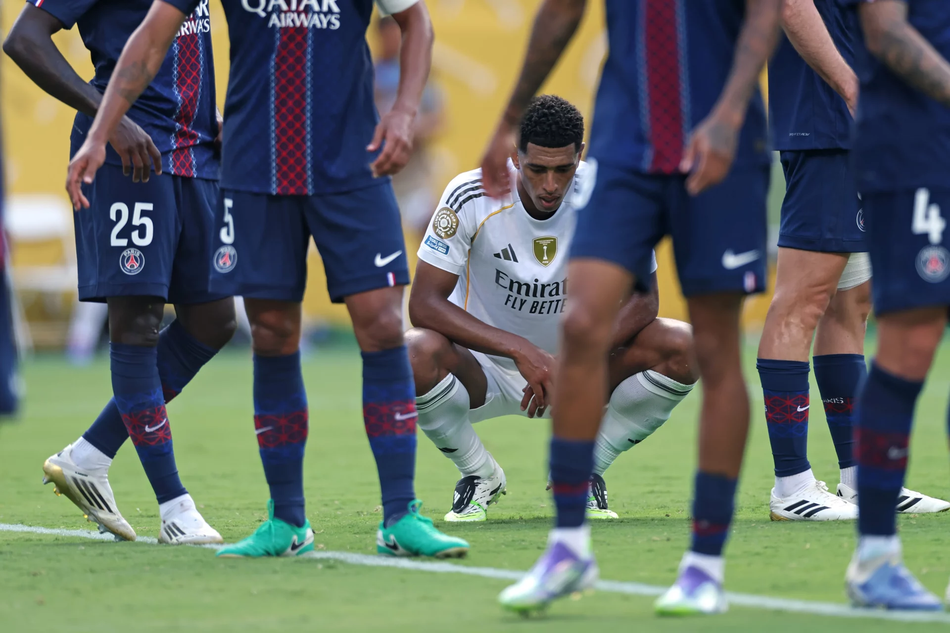 PSG 4-0 Real Madrid | Vendaval parisino que acaba con el sueño del Mundial de Clubes Bellingham se lamenta durante la derrota del Real Madrid por 4-0 ante el PSG