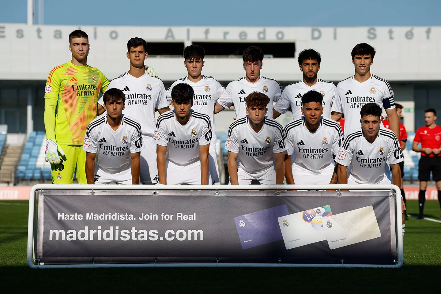El Real Madrid Castilla hace caja e ilusiona: casi 20 millones de euros en ventas Chema o Víctor Muñoz, algunas de las ventas en la alineación del Real Madrid Castilla.