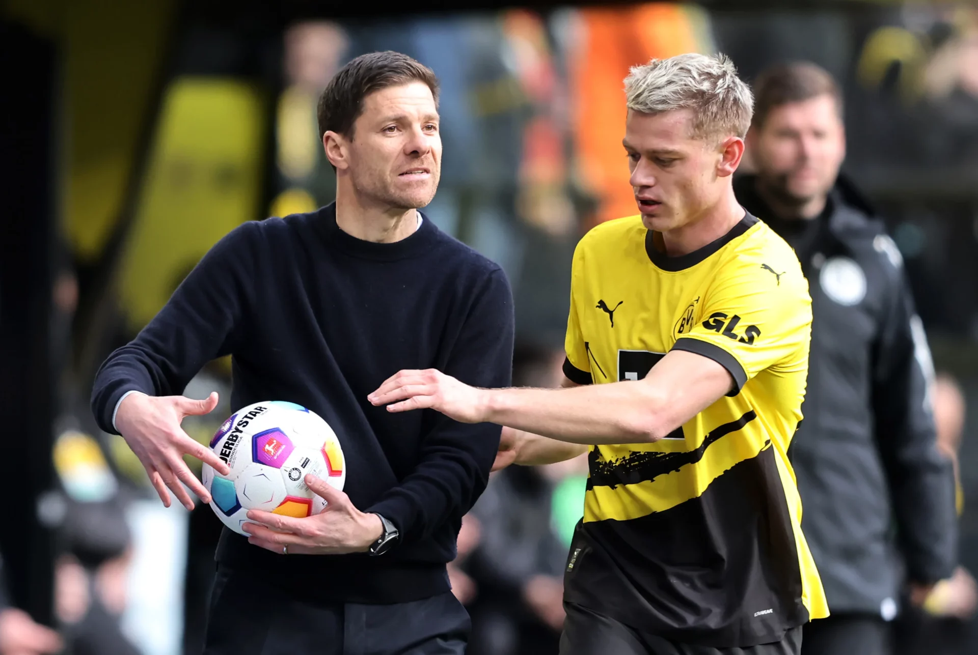 Previa Real Madrid – Borussia Dortmund | Xabi Alonso se mide a uno de sus verdugos Xabi Alonso, en uno de sus partidos frente al Borussia Dortmund, antes de entrenar al Real Madrid