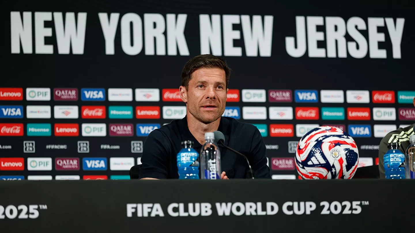 Xabi Alonso: «Estamos teniendo fases buenas, pero hay que trabajar para ser más constantes y no desconectarnos» Xabi Alonso, durante la rueda de prensa previa al Real Madrid - Borussia Dortmund