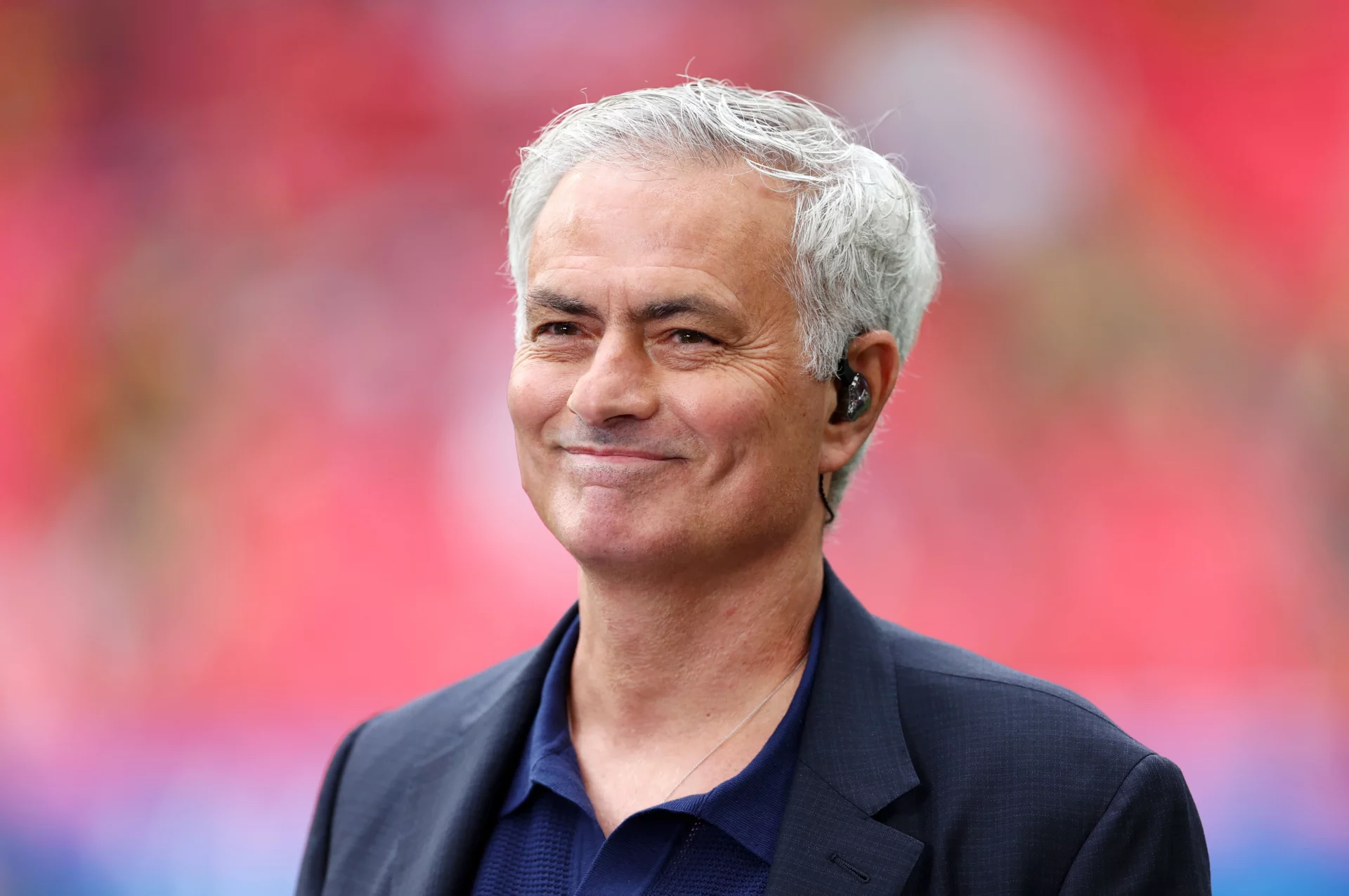 El Fenerbahçe pone la lupa en dos delanteros del Real Madrid El Fenerbahçe de José Mourinho, interesado en dos delanteros del Real Madrid durante el mercado de fichajes.