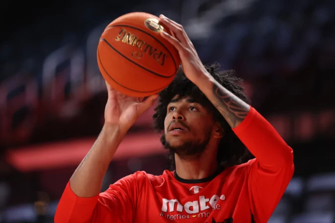 Bombazo: El Real Madrid Baloncesto sorprende con el fichaje de Izan Almansa