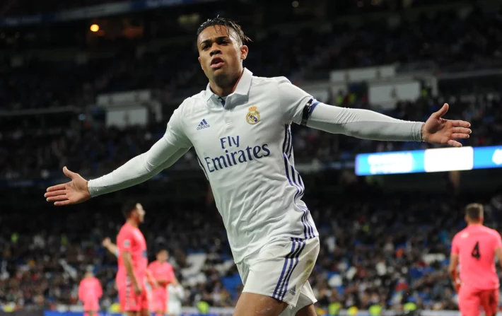 Mariano Díaz encuentra nuevo equipo en LaLiga Mariano Díaz encuentra nuevo equipo en LaLiga