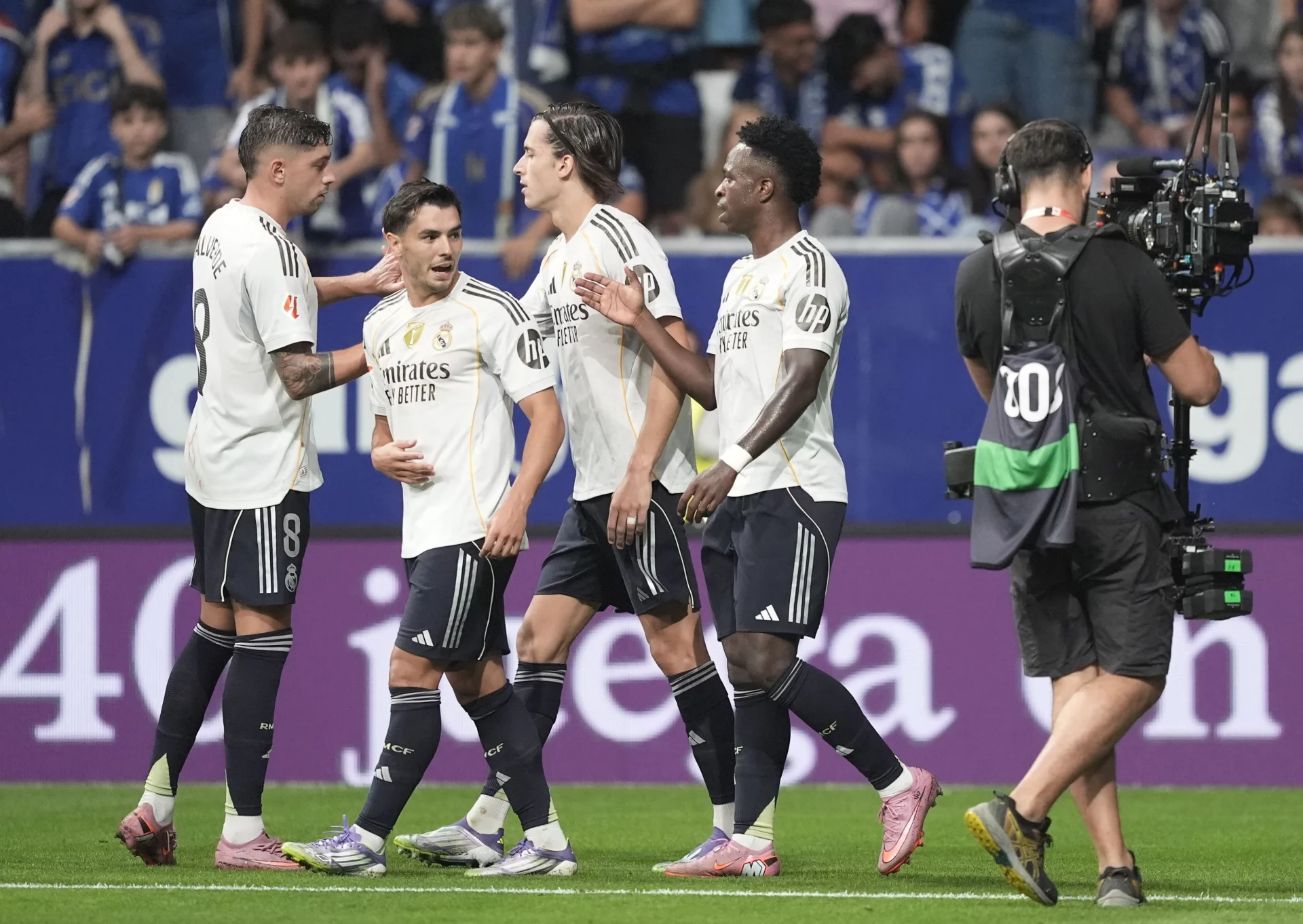 Calificaciones Blancas | Real Oviedo 0-3 Real Madrid Los jugadores del Real Madrid celebran uno de los goles durante el 0-3 al Real Oviedo.