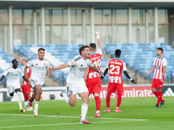 Real Madrid Castilla 2-1 CD Lugo | Cestero y Yáñez abren fuego Real Madrid Castilla 2-1 CD Lugo | Cestero y Yáñez abren fuego