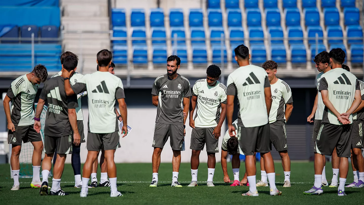 El Real Madrid Castilla ya conoce a sus rivales en su regreso a Europa 45 años después Álvaro Arbeloa dirigirá al Real Madrid Castilla en su regreso a Europa tras 45 años.
