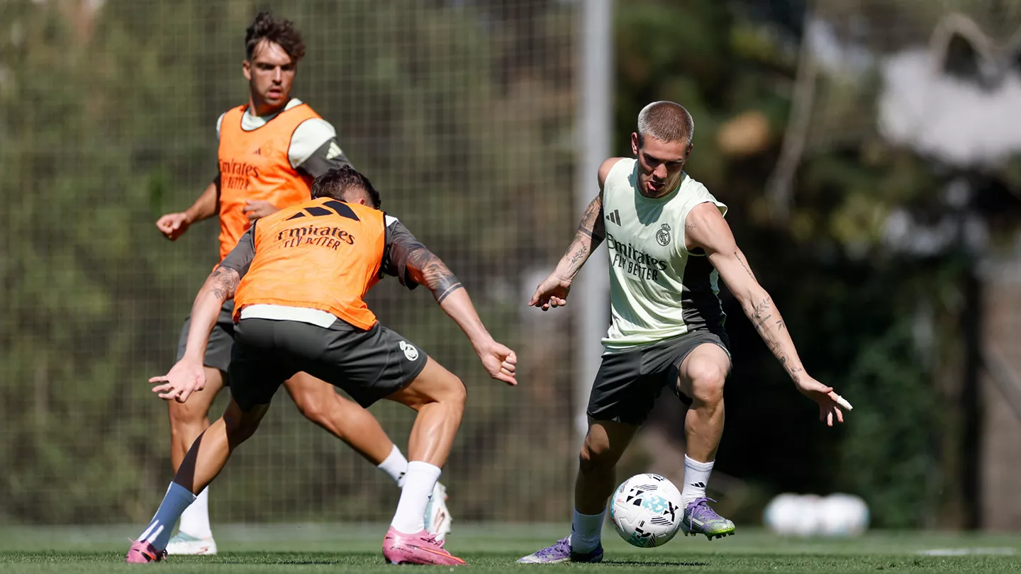 El Real Madrid prepara la visita del RCD Mallorca al Bernabéu con cuatro bajas Jugadores del Real Madrid en el último entrenamiento antes de recibir al Mallorca.