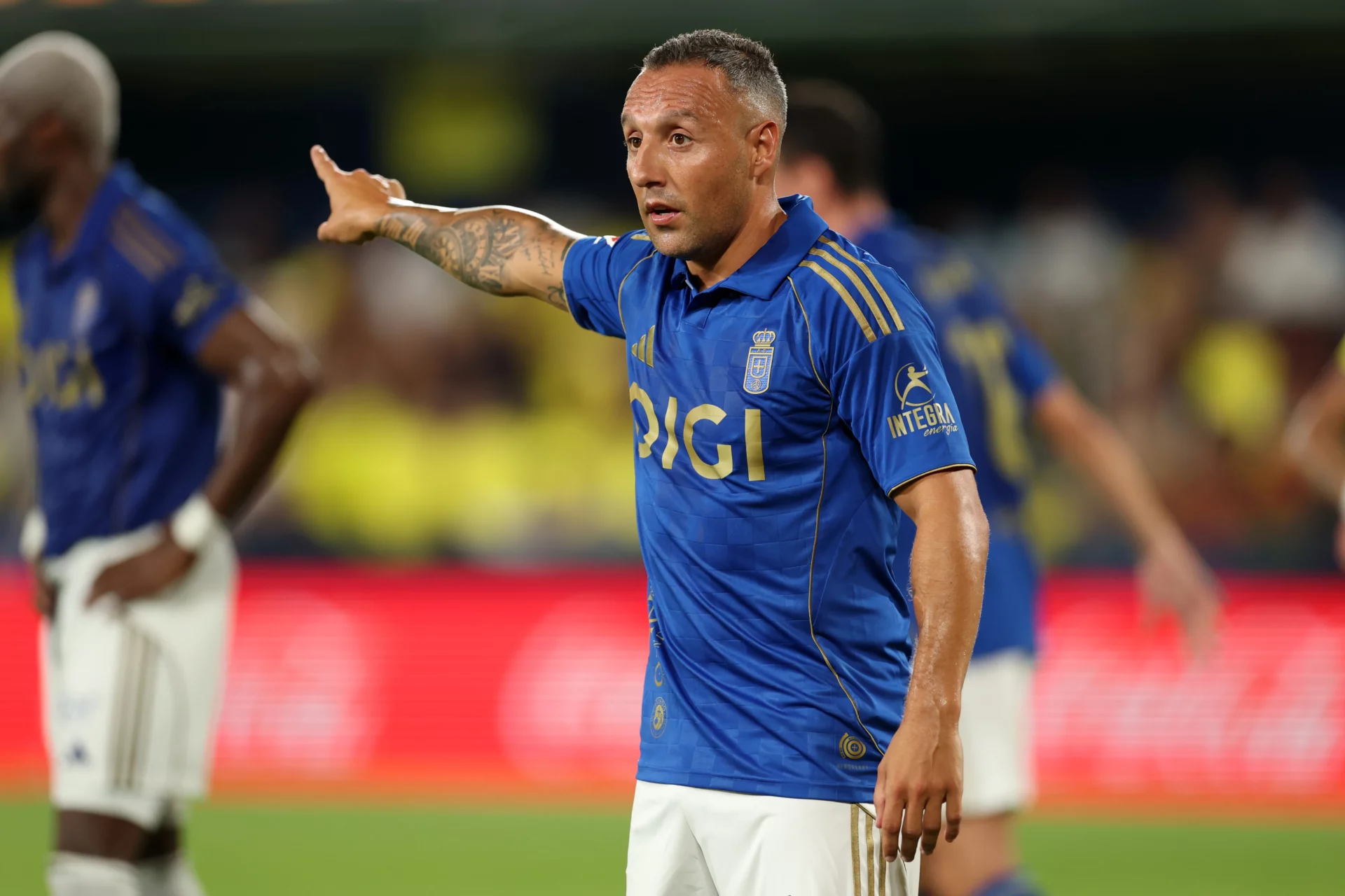 Cazorla recuerda el pasado del Real Oviedo: «Años atrás estábamos jugando ante el Real Madrid C» Santi Cazorla recuerda cuando el Real Oviedo jugaba contra el Real Madrid C