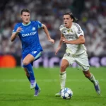 Álvaro Carreras sigue sorprendiendo en el Real Madrid