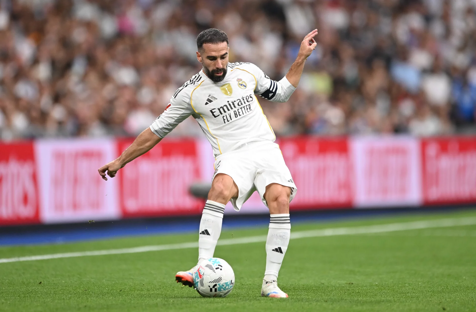 Carvajal se disculpó en Real Madrid TV por su expulsión en Champions League