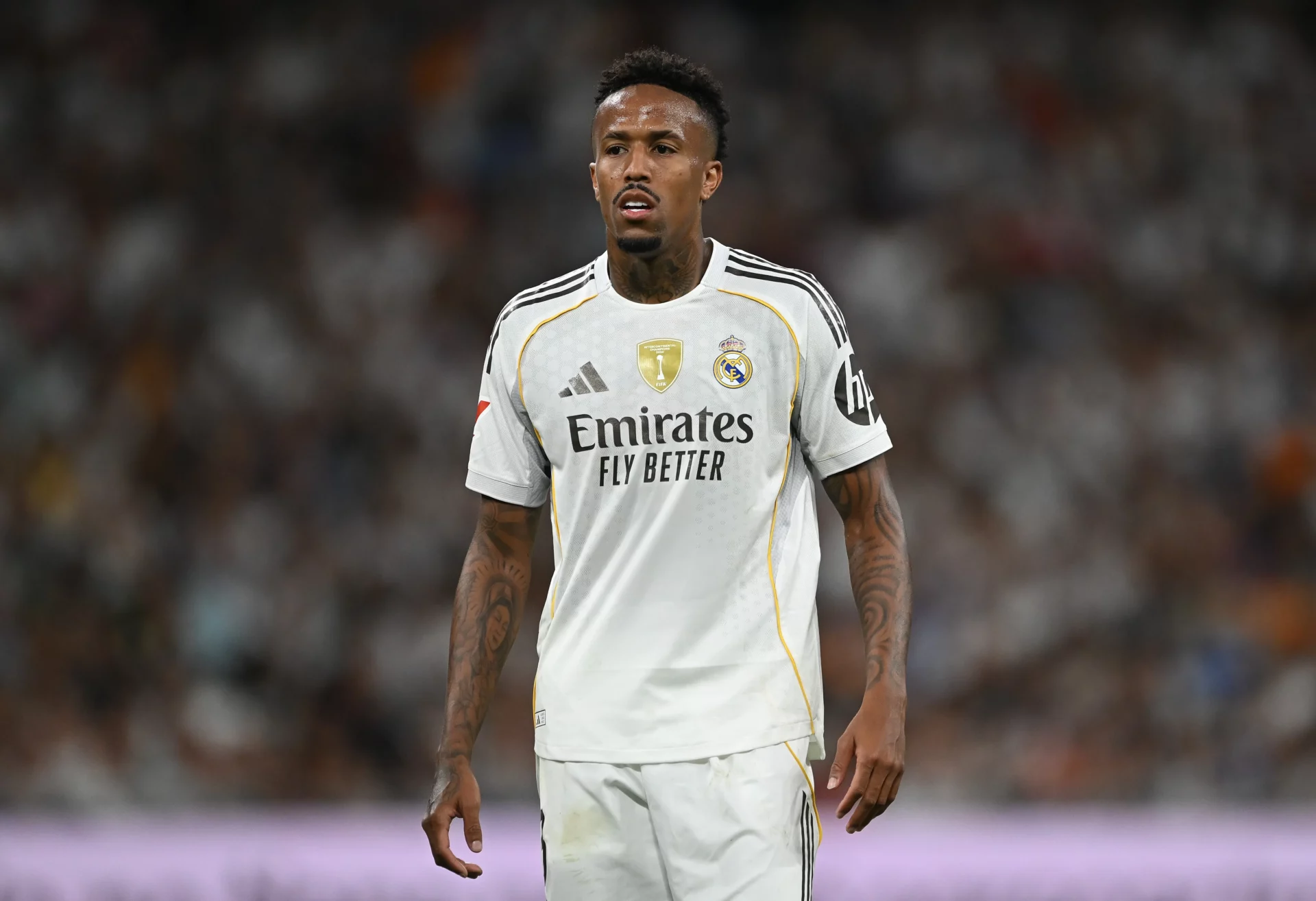 Éder Militão, fundamental en el esquema de Xabi Alonso Eder Militão es una pieza fundamental del esquema de Xabi Alonso.