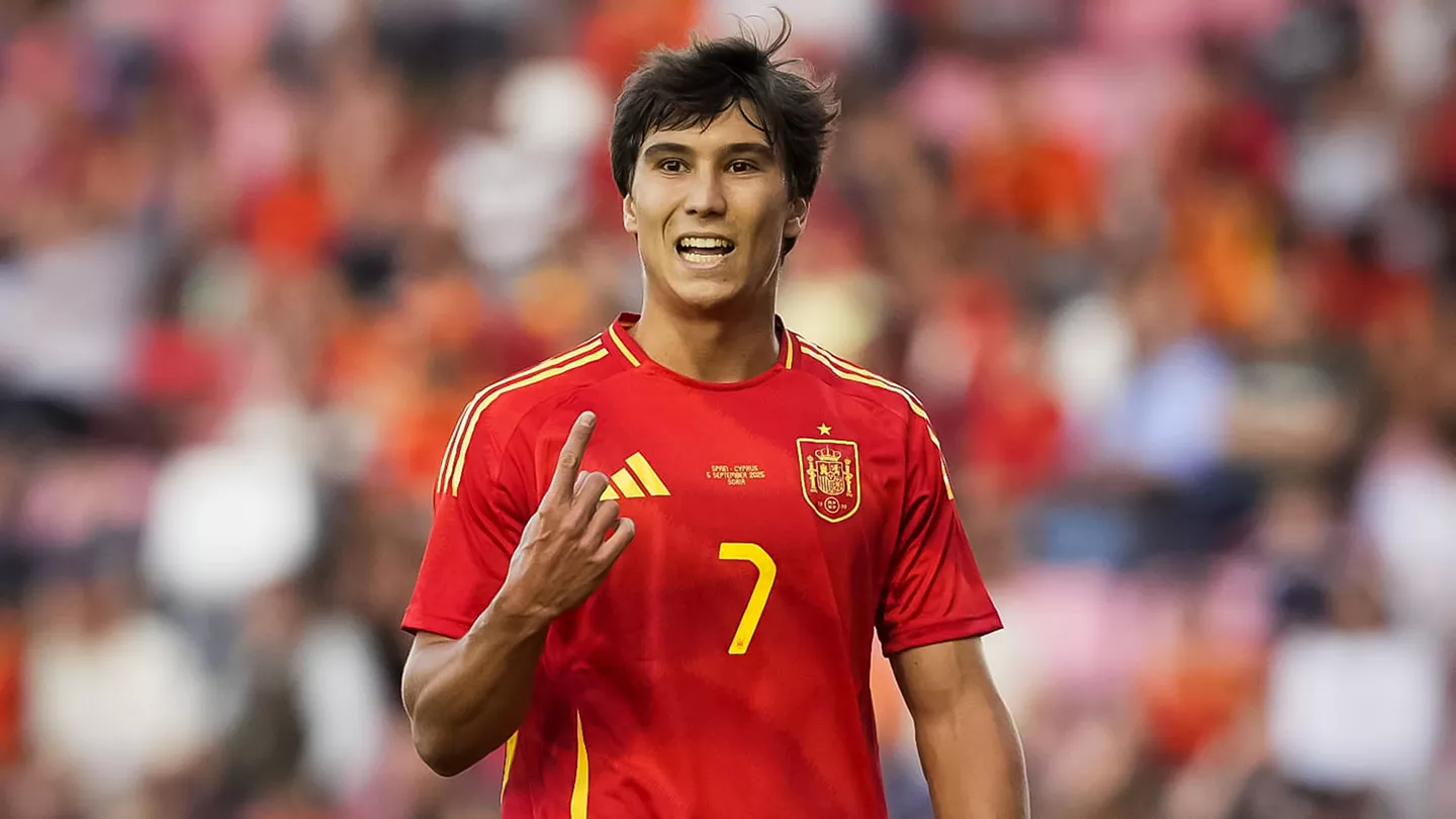 Gonzalo da el callo con España Sub-21 Gonzalo, durante un partido con España Sub-21.