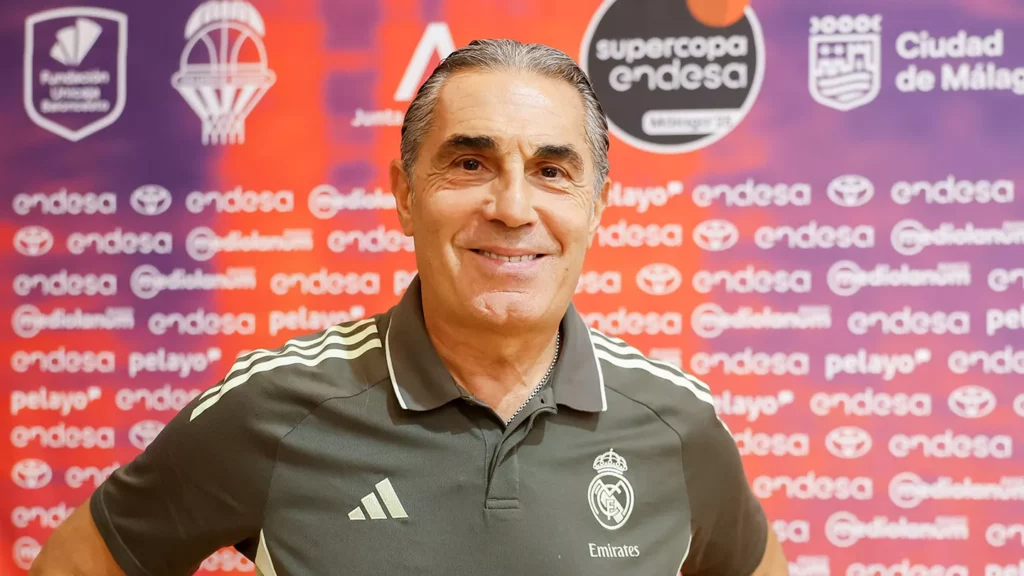 Sergio Scariolo, durante la previa de la final de la Supercopa Endesa entre Valencia y Real Madrid