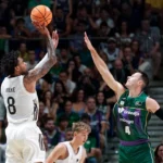 Unicaja 82-89 Real Madrid Baloncesto | Los blancos, campeones del Torneo Costa del Sol