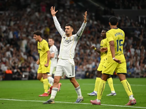 Ceballos se gana a Xabi Alonso: de transferible a protagonista Ceballos se gana a Xabi Alonso: de transferible a protagonista