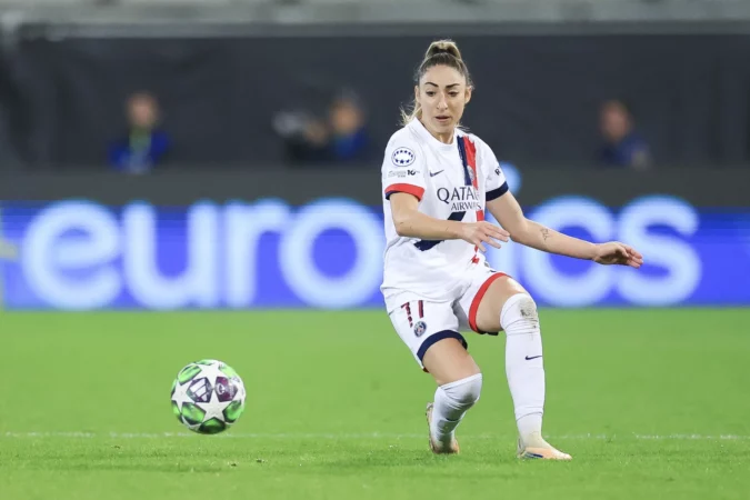 Olga Carmona se reencuentra con el Real Madrid Femenino Olga Carmona se reencuentra con el Real Madrid Femenino