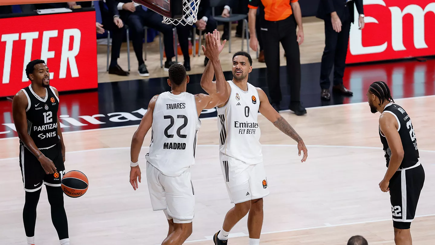 Tavares y Lyles, protagonistas de la victoria del Real Madrid ante Partizan en Euroliga.