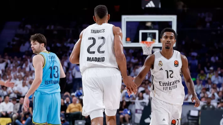 Real Madrid 84-58 Fenerbahçe: Un festín necesario Real Madrid 84-58 Fenerbahçe: Un festín necesario