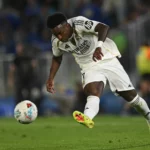 Vinicius agita de nuevo el avispero