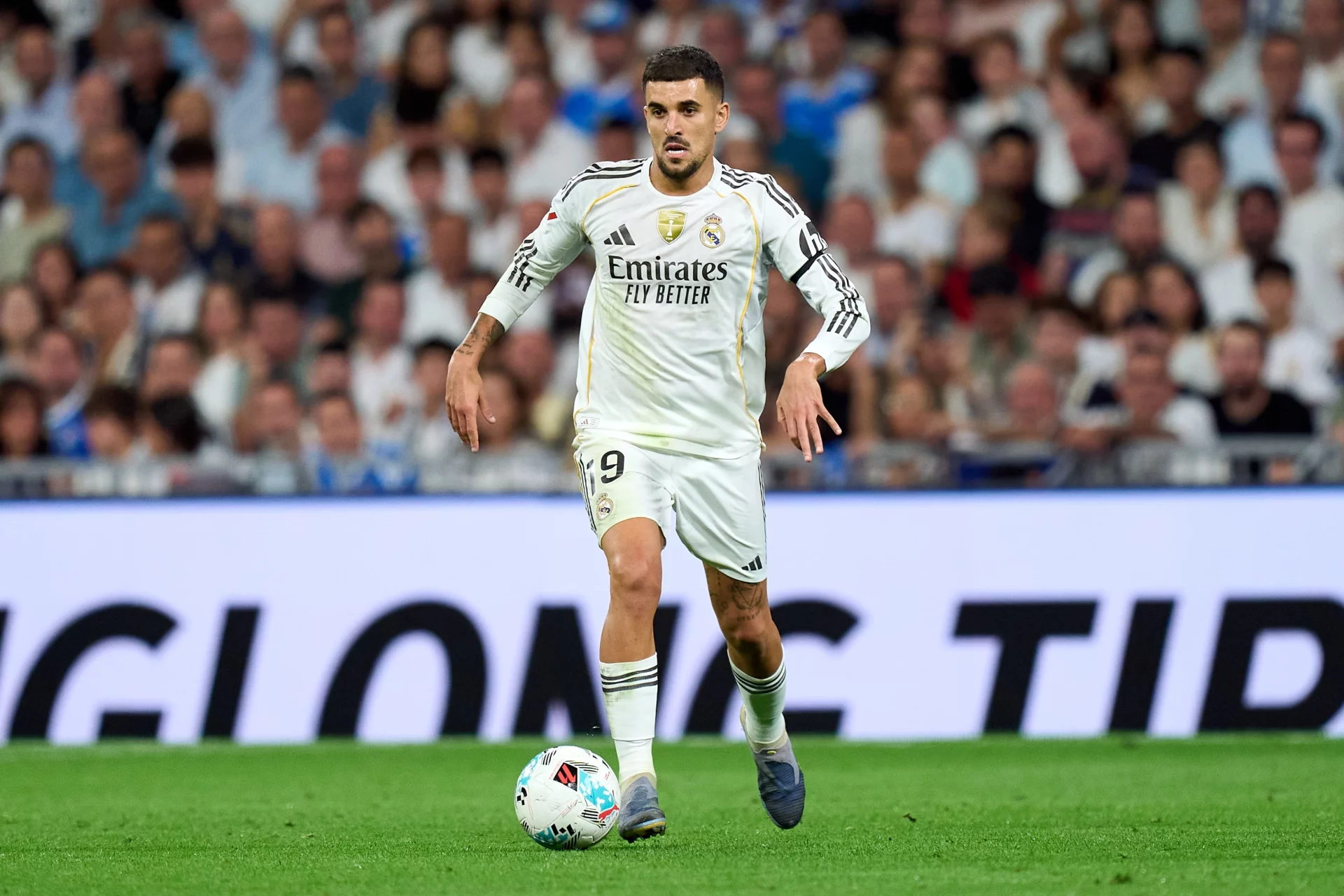 Ceballos, en la recámara del centro del campo del Real Madrid Dani Ceballos quiere ganar protagonismo en el centro del campo del Real Madrid.