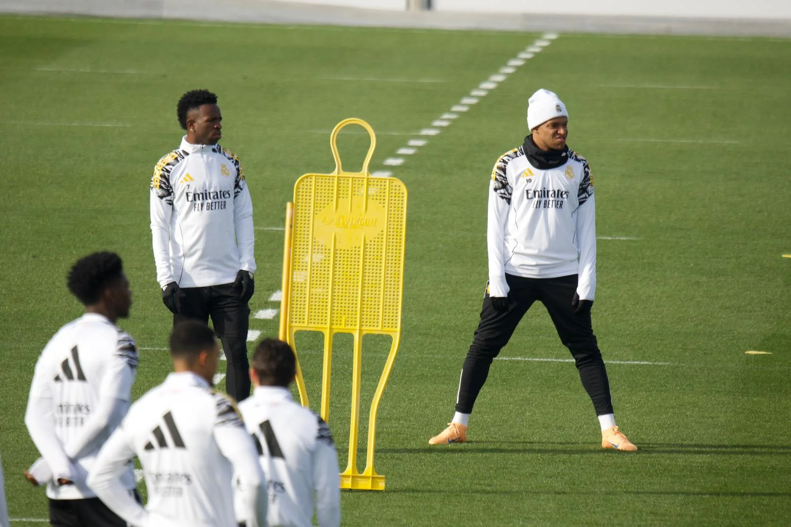 Vinicius y Mbappé se entrenan con el Real Madrid antes de visitar Montilivi.