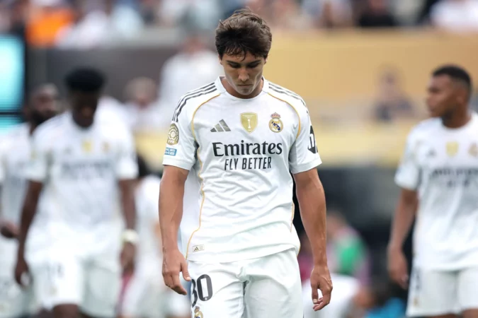 Gonzalo García se difumina: sin minutos tras su gran Mundial de Clubes Gonzalo García se difumina: sin minutos tras su gran Mundial de Clubes