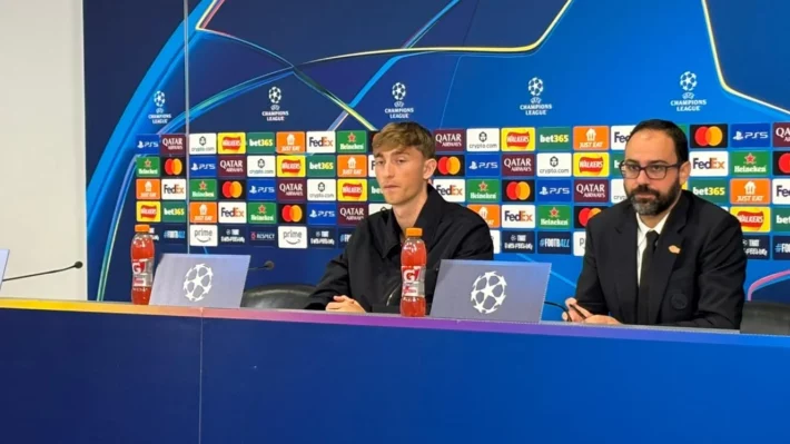 Huijsen, sobre el cabreo de Vinicius: «Habéis hecho mucho lío, no era para tanto» Huijsen, sobre el cabreo de Vinicius: «Habéis hecho mucho lío, no era para tanto»