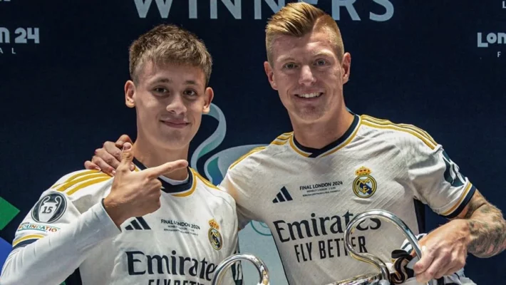 Kroos: «Estoy muy feliz por Güler, puede marcar una época en el Real Madrid»