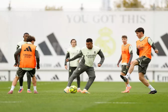 Buenas noticias para el Real Madrid en el penúltimo entrenamiento antes de visitar Vallecas