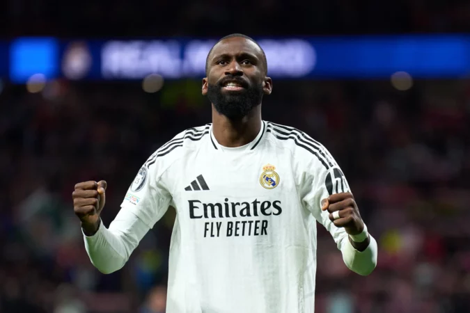 Info MR: Rüdiger dice ‘no’ a Arabia: su prioridad es renovar con el Real Madrid