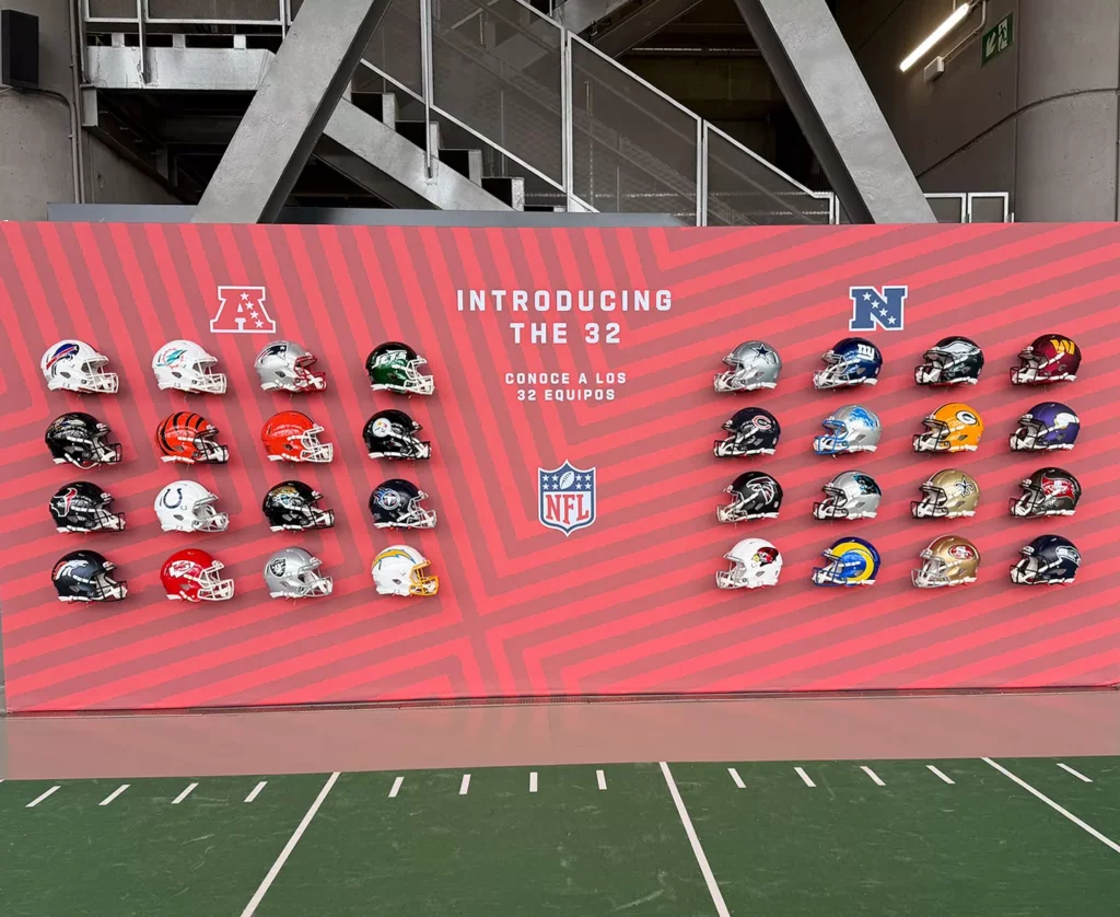 La exposición temporal de la NFL en el Tour del Santiago Bernabéu.