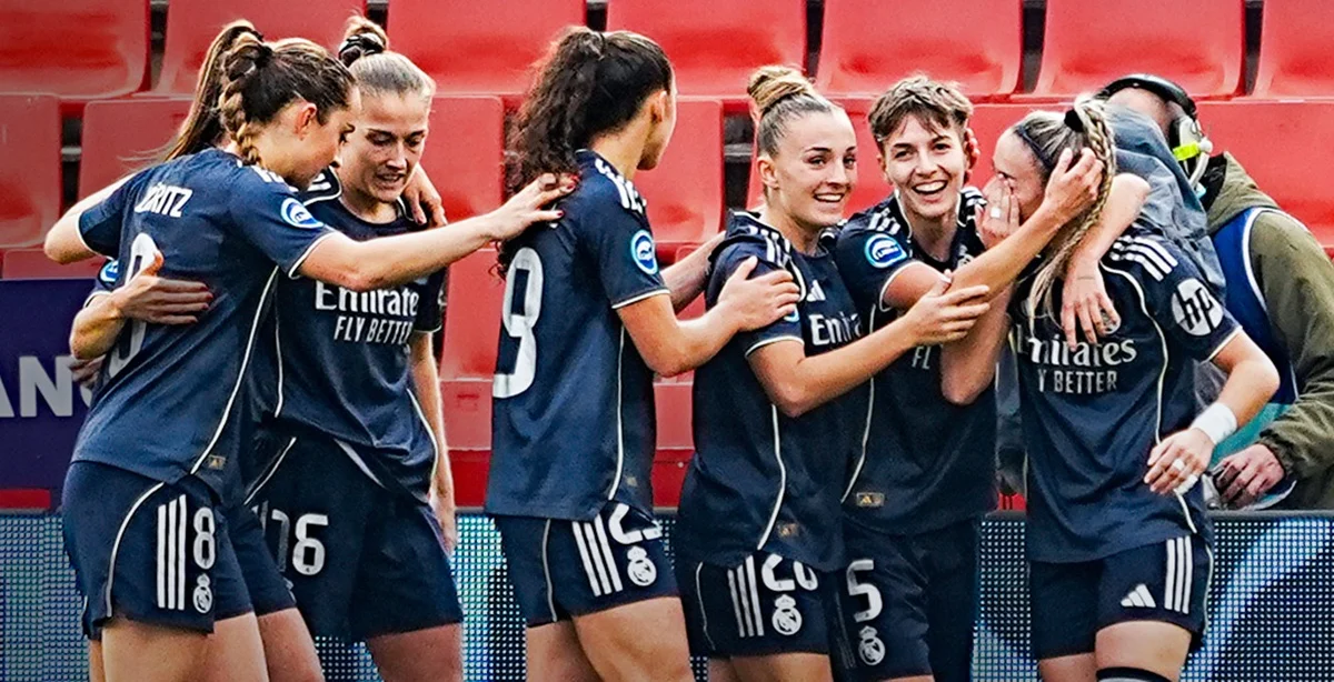 Granada 0-3 Real Madrid Femenino: Alba Redondo solventa el trámite antes de la Champions Las jugadoras del Real Madrid Femenino celebran uno de sus goles contra el Granada.