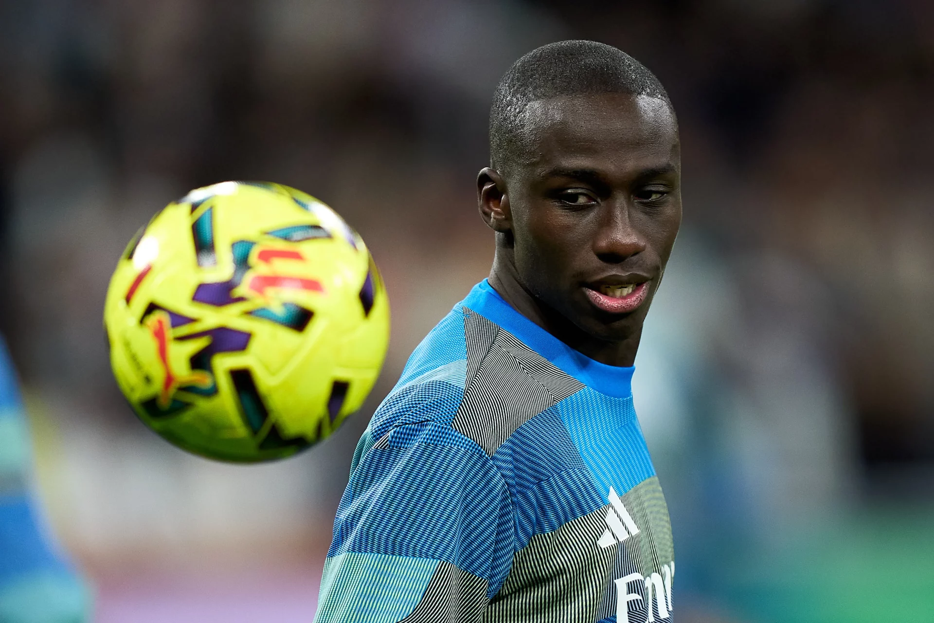 Ferland Mendy ha tenido un 2025 aciago con el Real Madrid, jugando solo el 25% de los partidos por las lesiones.