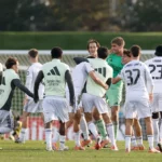 El Real Madrid Castilla avanza… mientras crece su inquietud por el arbitraje