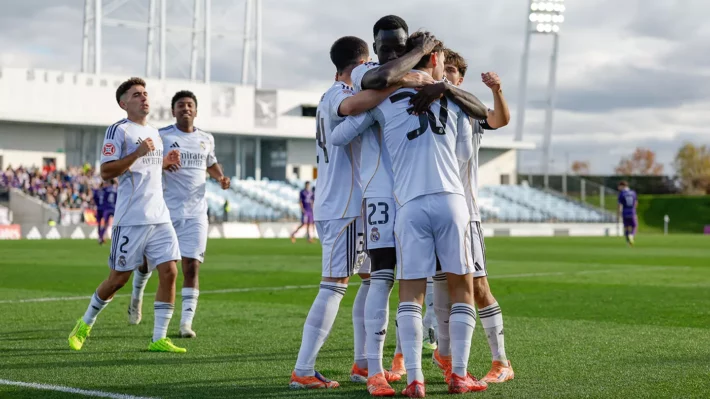 Real Madrid Castilla 3-1 Guadalajara: Remontada y victoria para despedir el año en el Di Stéfano Real Madrid Castilla 3-1 Guadalajara: Remontada y victoria para despedir el año en el Di Stéfano