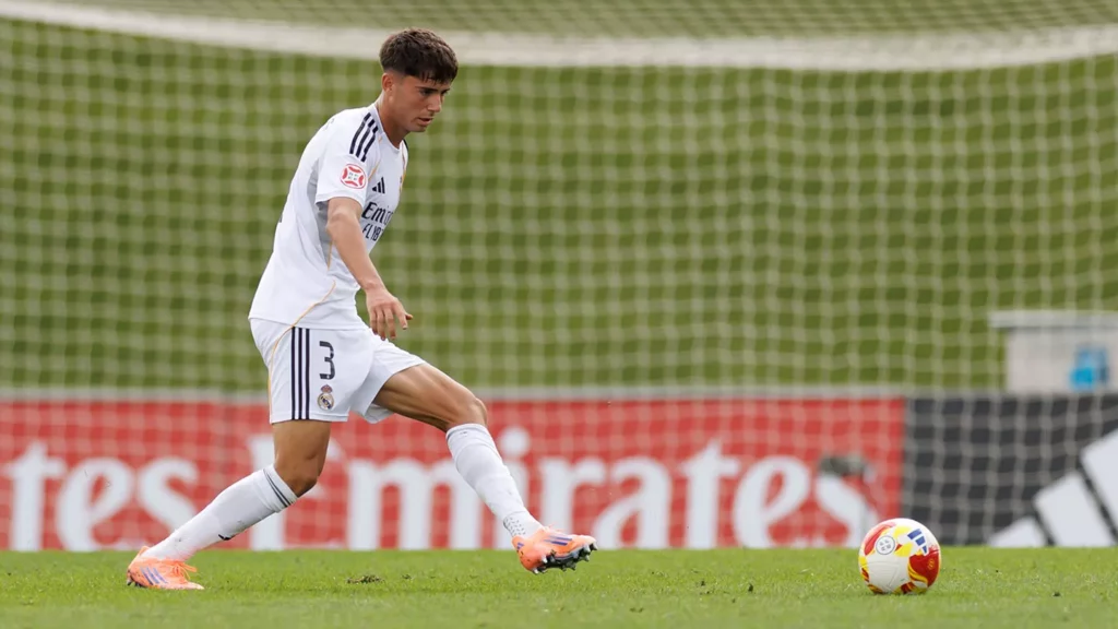 Valdepeñas, durante un partido con el filial del Real Madrid.