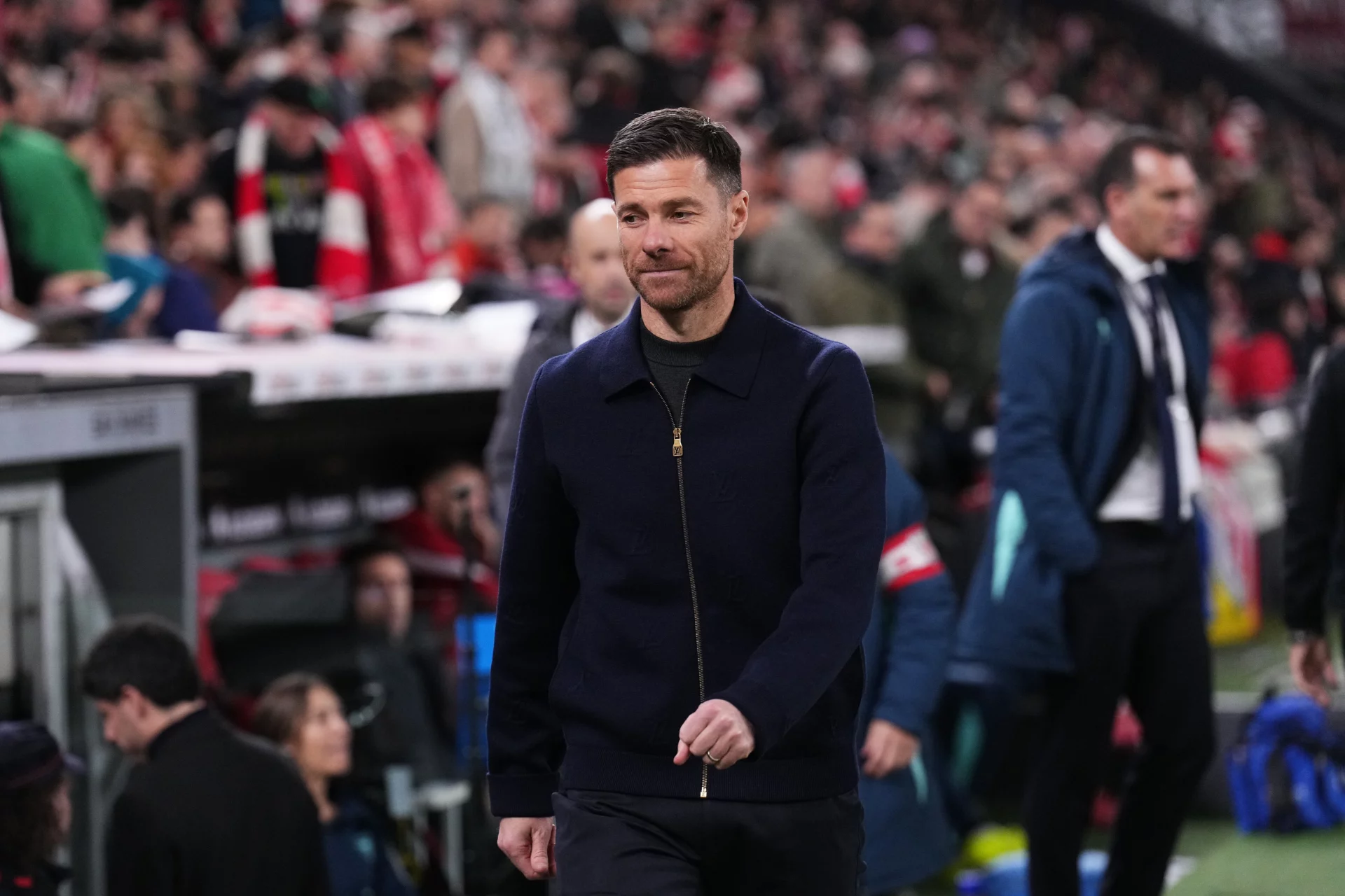 Xabi Alonso, satisfecho en San Mamés con la victoria del Real Madrid.