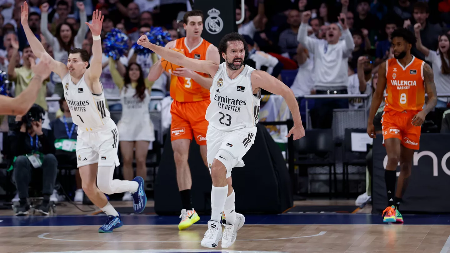 Llull celebra durante la victoria de Real Madrid