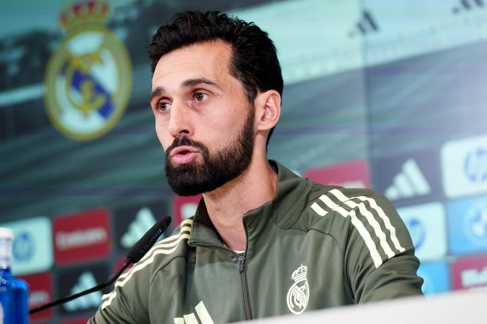 Arbeloa: «Espero que el partido contra el Mónaco sea un punto de inflexión» Álvaro Arbeloa habla en rueda de prensa antes del partido contra el Villarreal.
